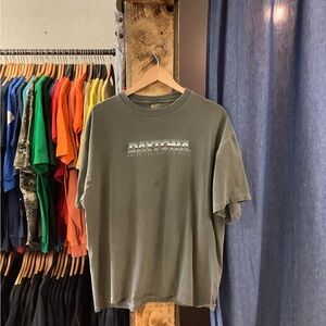 Vintage 2005 Daytona 500 Grey Graphic T-Shirt